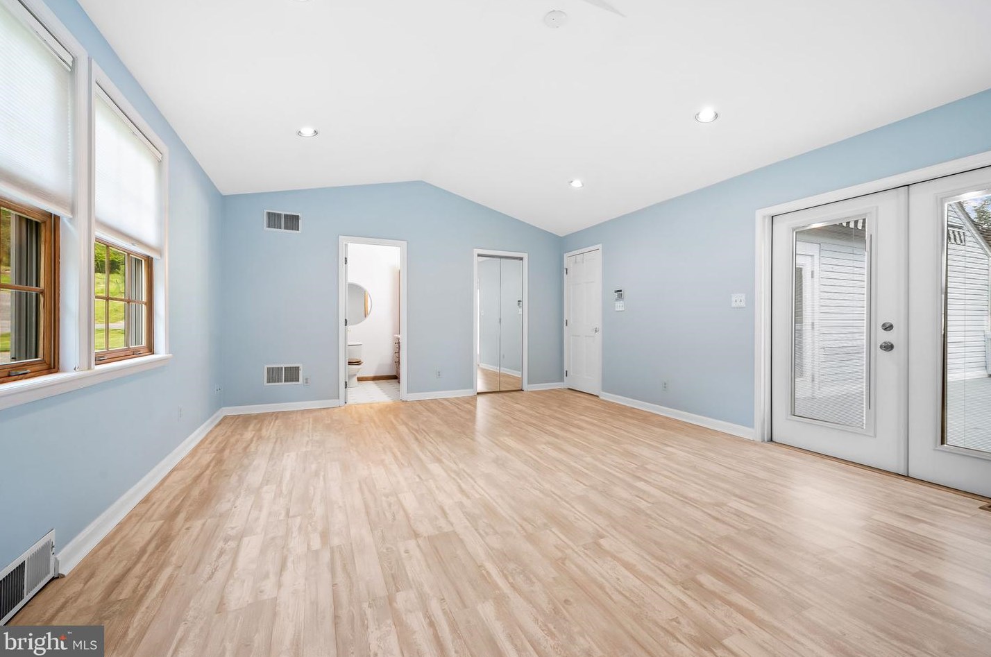 1246 48 St, Baltimore MD 21224-3114 exterior