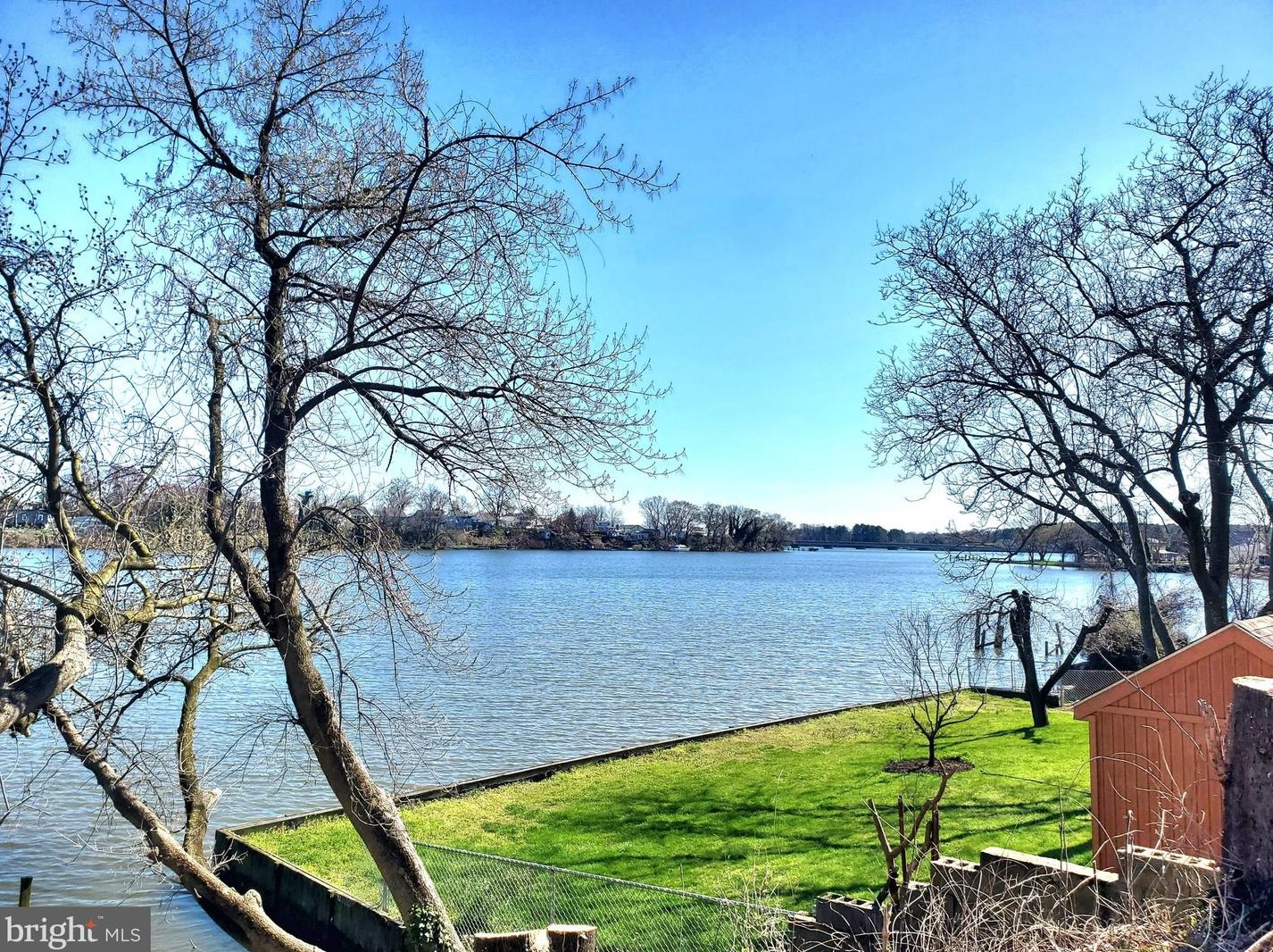 8033 Edgewater Ave, Baltimore MD  21237-3206 exterior