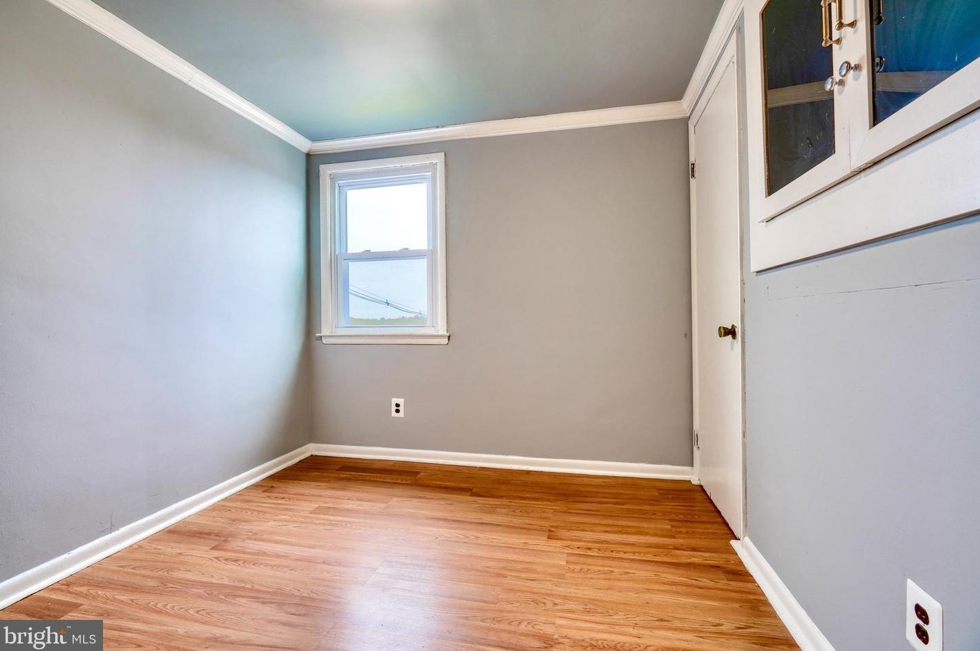 8112 Sagramore Rd, Baltimore MD  21237-1629 exterior