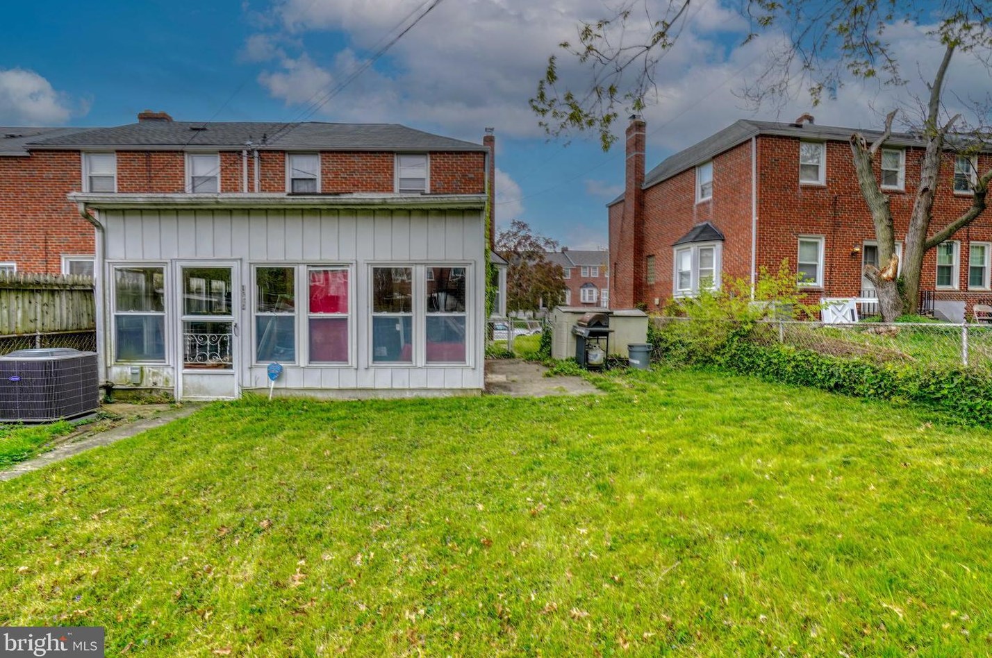 1646 Aberdeen Rd, Baltimore MD 21234-5104 exterior