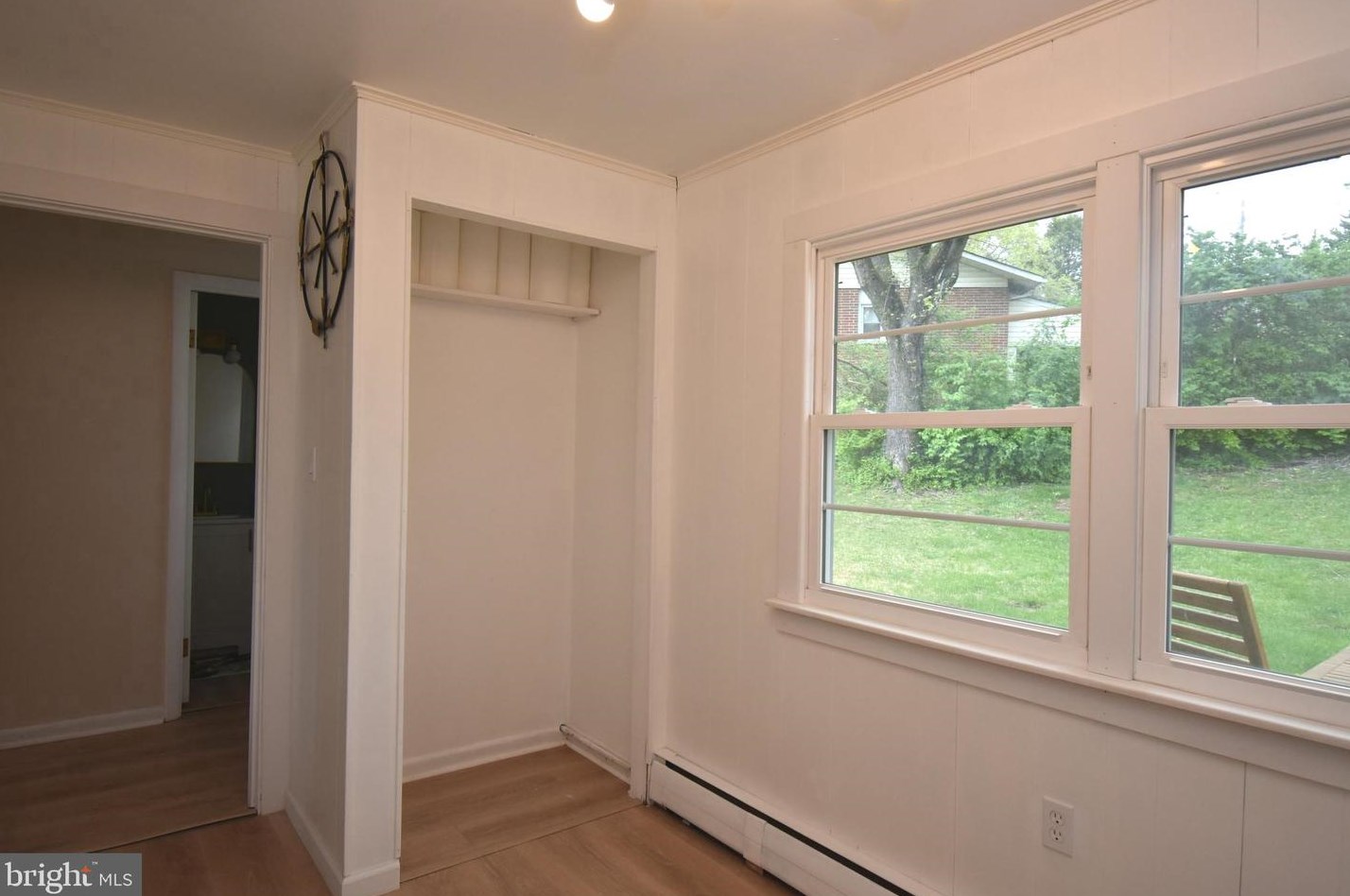 1403 Mount Airy Rd, Baltimore MD  21237-1821 exterior