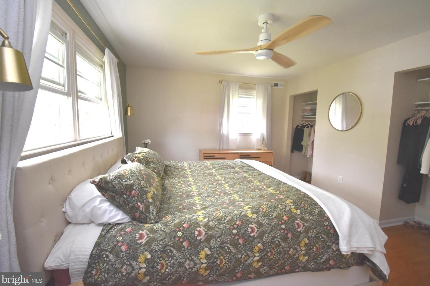 1403 Mount Airy Rd, Baltimore MD  21237-1821 exterior