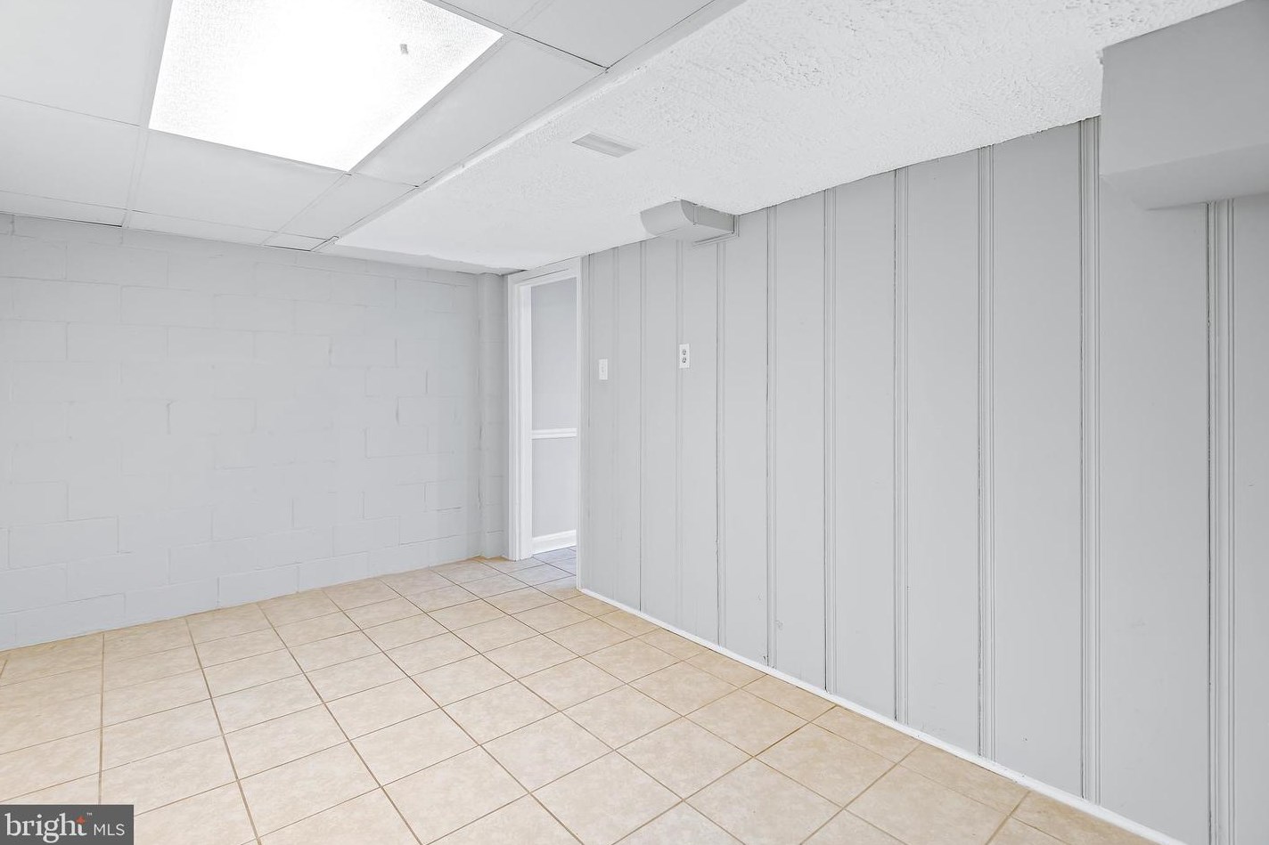 1193 Granville Rd, Baltimore MD 21207-4933 exterior