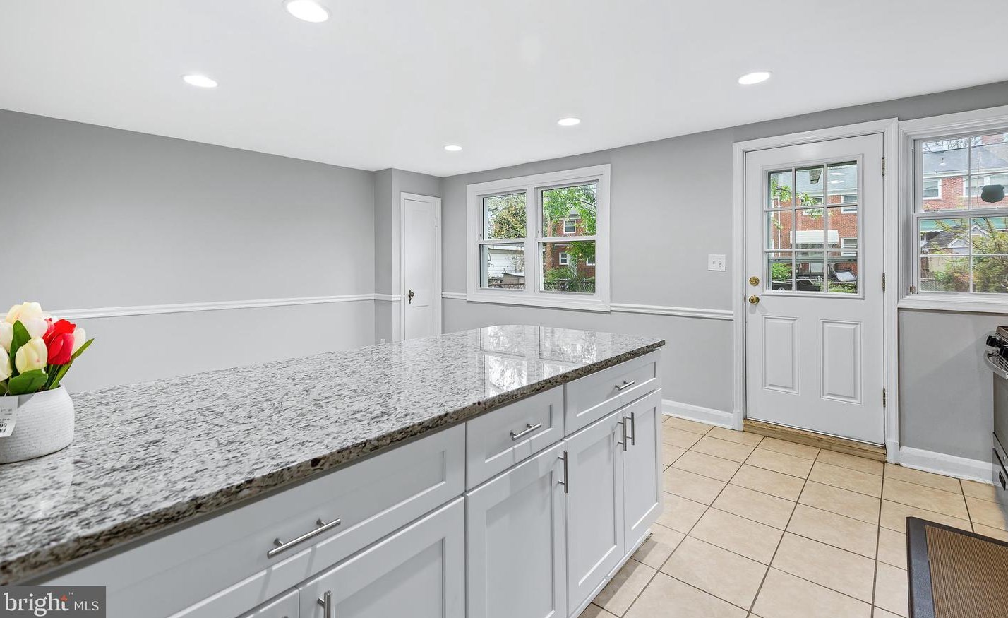 1193 Granville Rd, Baltimore MD 21207-4933 exterior