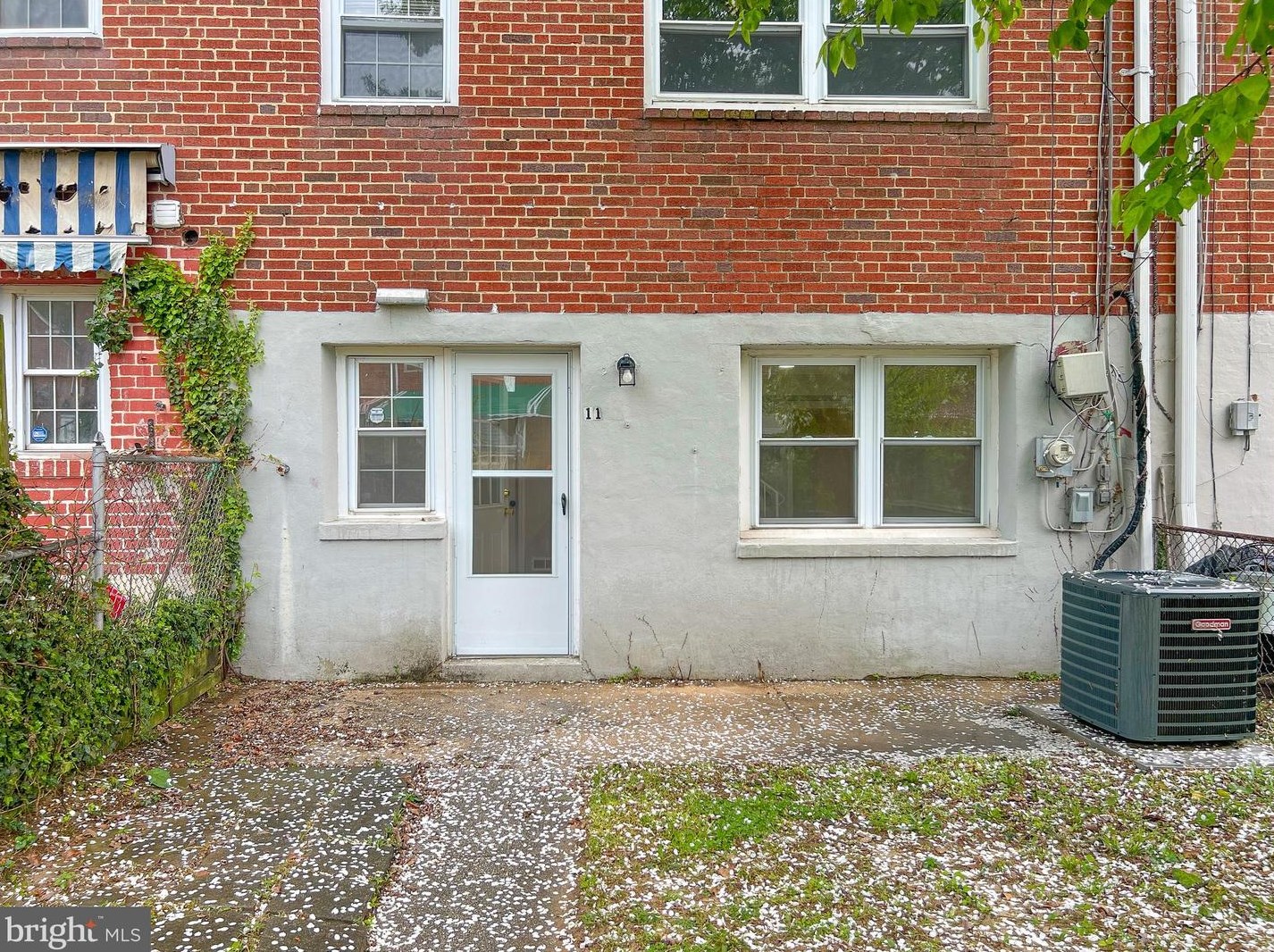 1193 Granville Rd, Baltimore MD 21207-4933 exterior