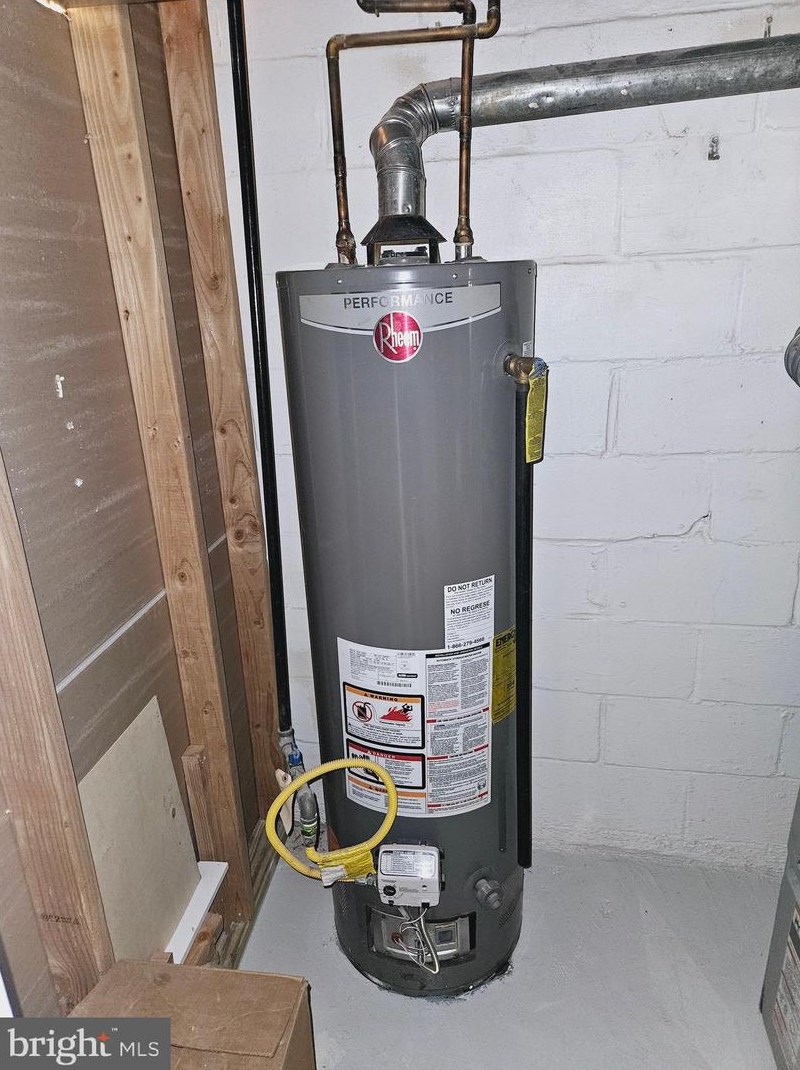 3403 Dunhaven Rd, Baltimore MD exterior