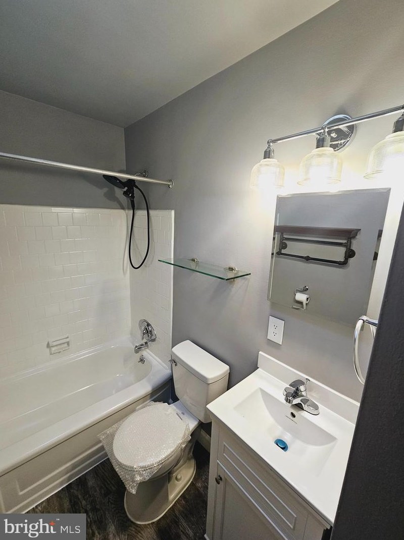 3403 Dunhaven Rd, Baltimore MD exterior