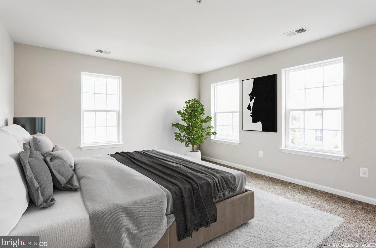 1616 Renaissance Dr, Baltimore MD 21221-2624 exterior