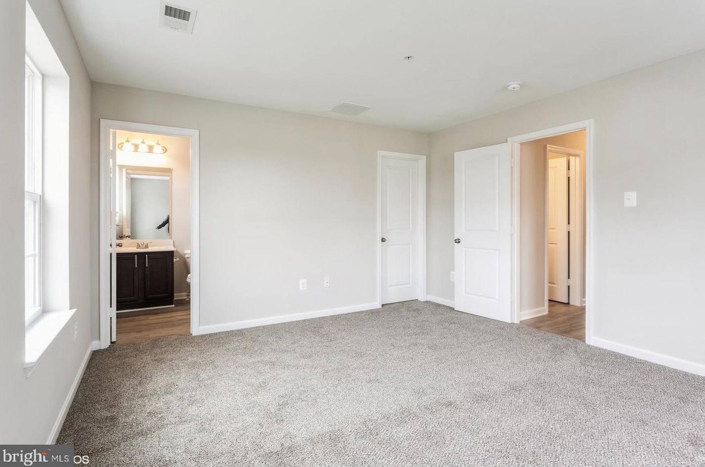 1616 Renaissance Dr, Baltimore MD 21221-2624 exterior