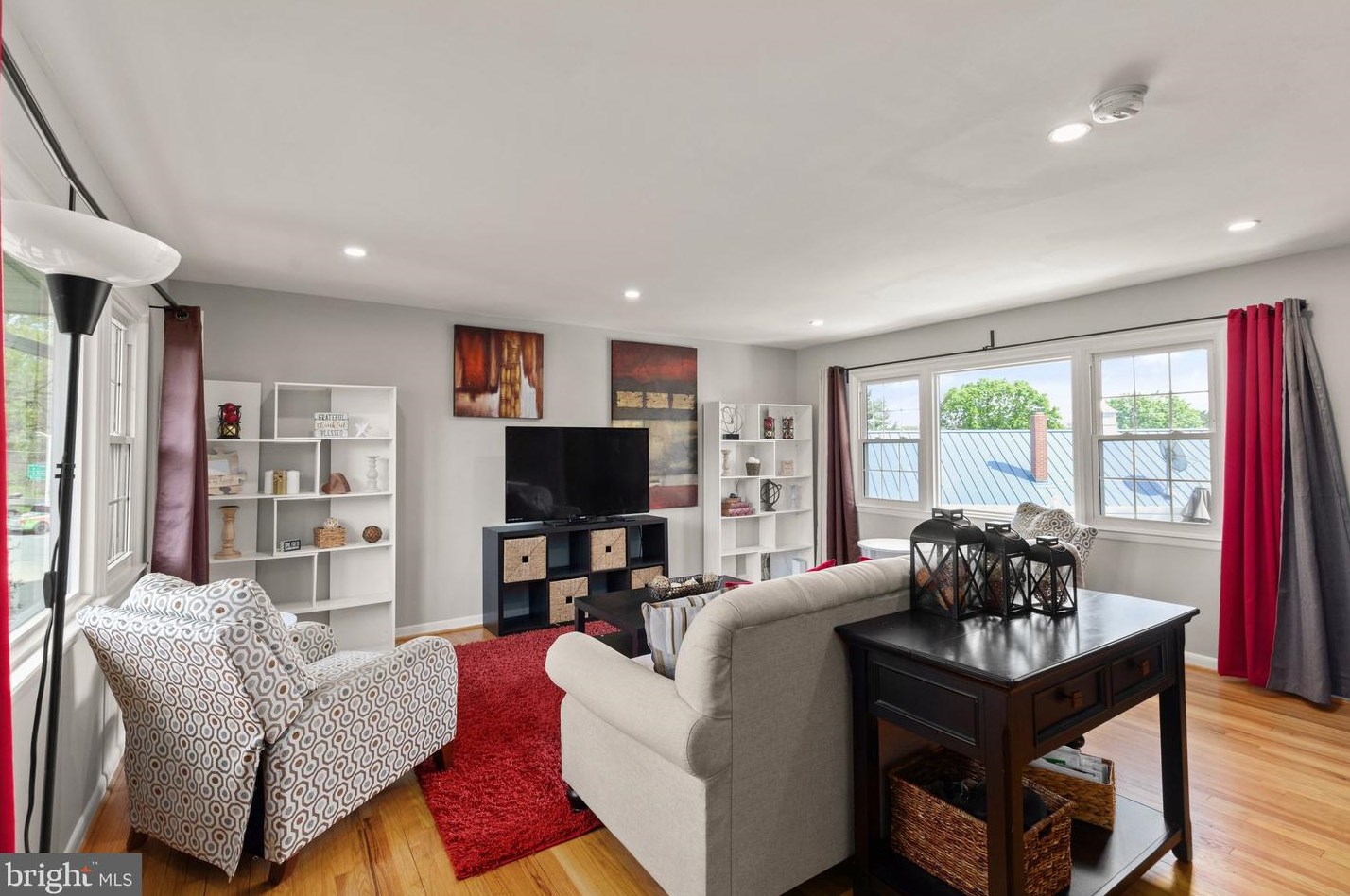827 Scarlett Dr, Baltimore MD  21286-2910 exterior