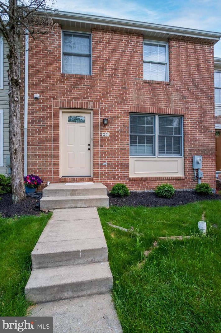27 Ramsgate Ct, Baltimore MD  21227-3851 exterior