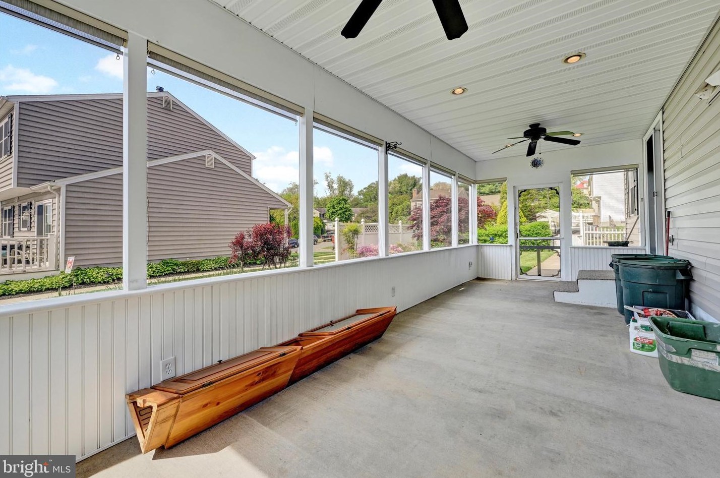 4537 Fitch Ave, Baltimore MD 21236-3913 exterior