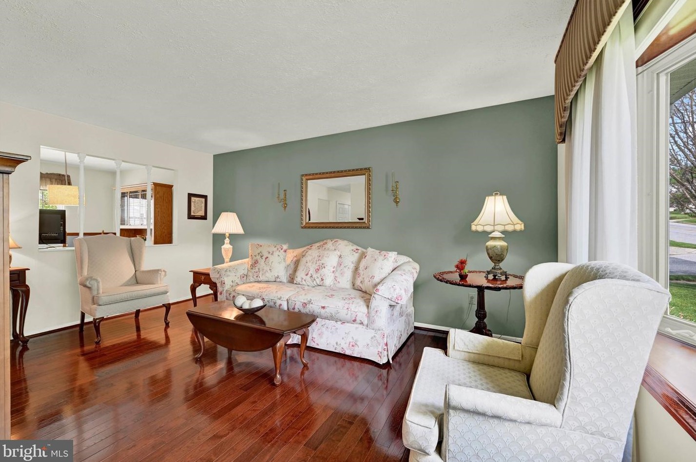 4537 Fitch Ave, Baltimore MD 21236-3913 exterior