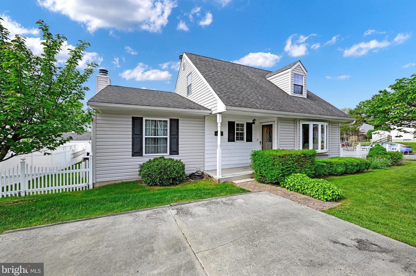 4537 Fitch Ave, Baltimore MD 21236-3913 exterior