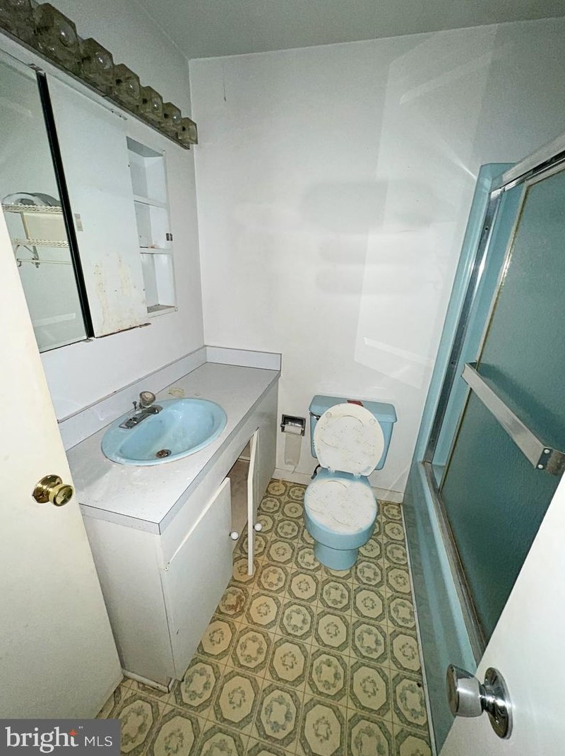 7412 Beech Ave, Baltimore MD  21206-1253 exterior