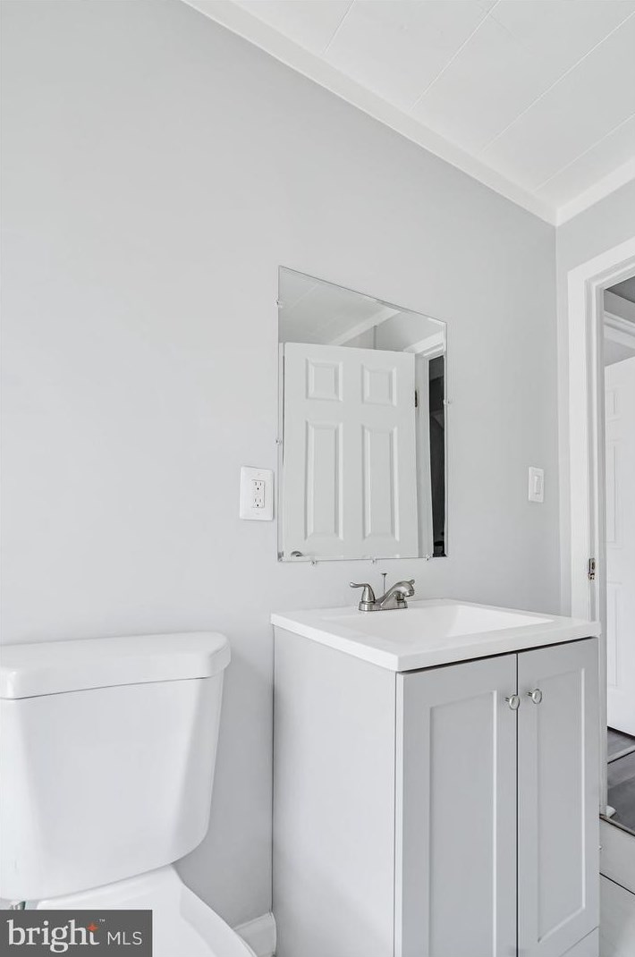 205 Colgate Ave, Baltimore MD  21222-4211 exterior