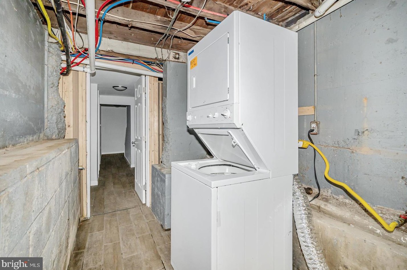 205 Colgate Ave, Baltimore MD  21222-4211 exterior