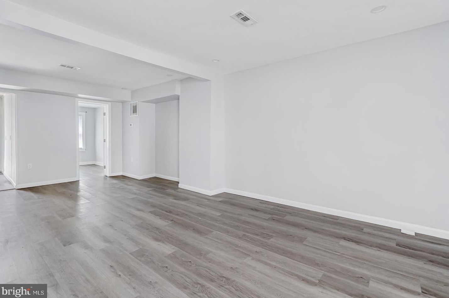 205 Colgate Ave, Baltimore MD  21222-4211 exterior