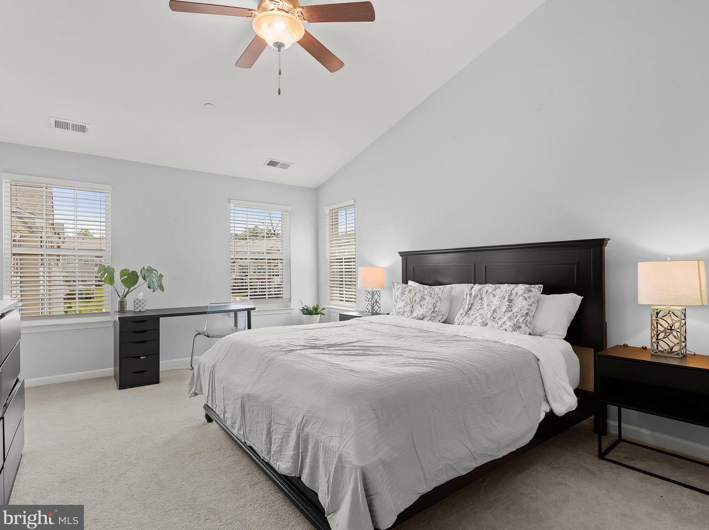 33 Ironwood Ct, Baltimore MD 21237-3962 exterior