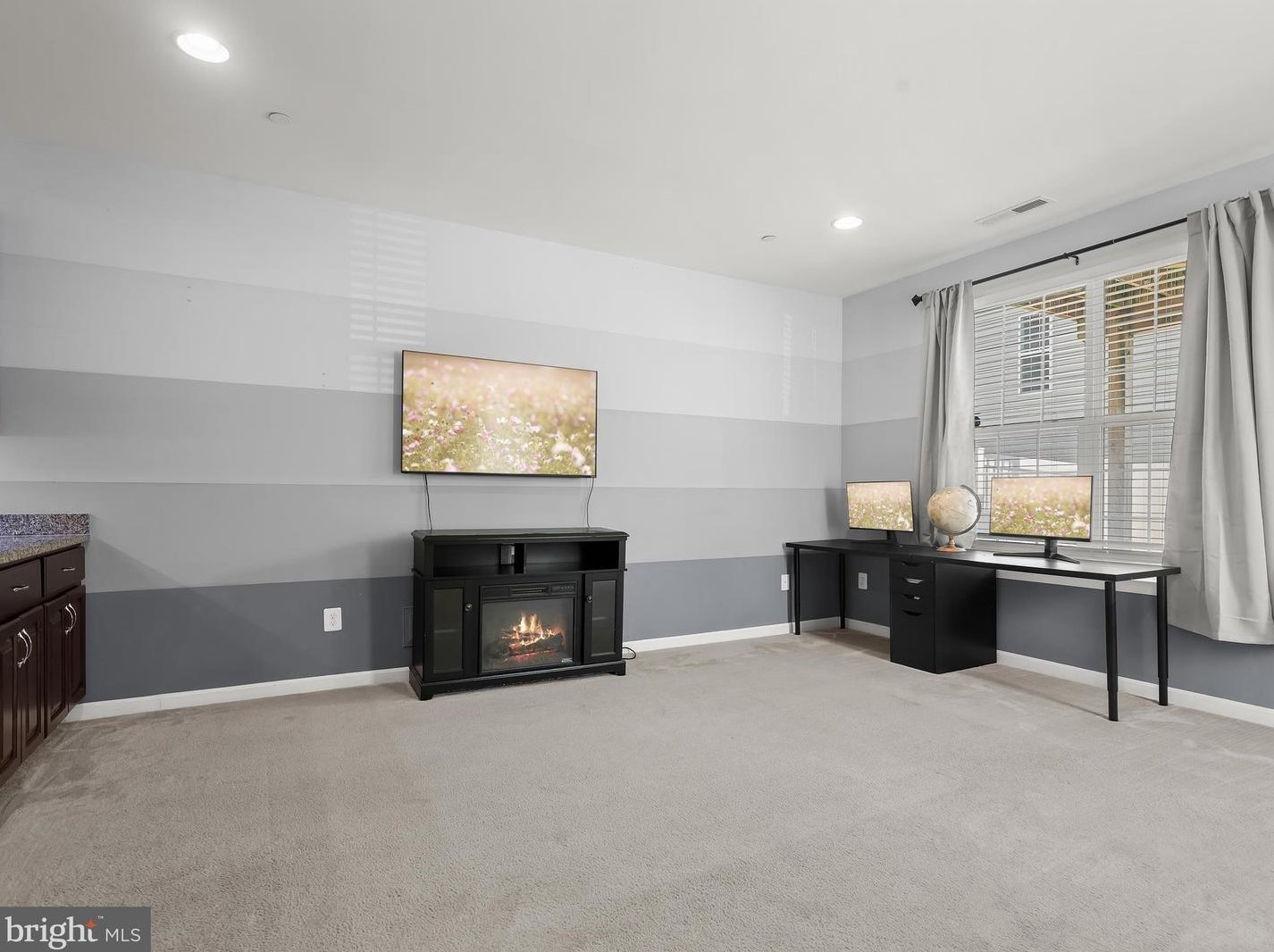 33 Ironwood Ct, Baltimore MD 21237-3962 exterior