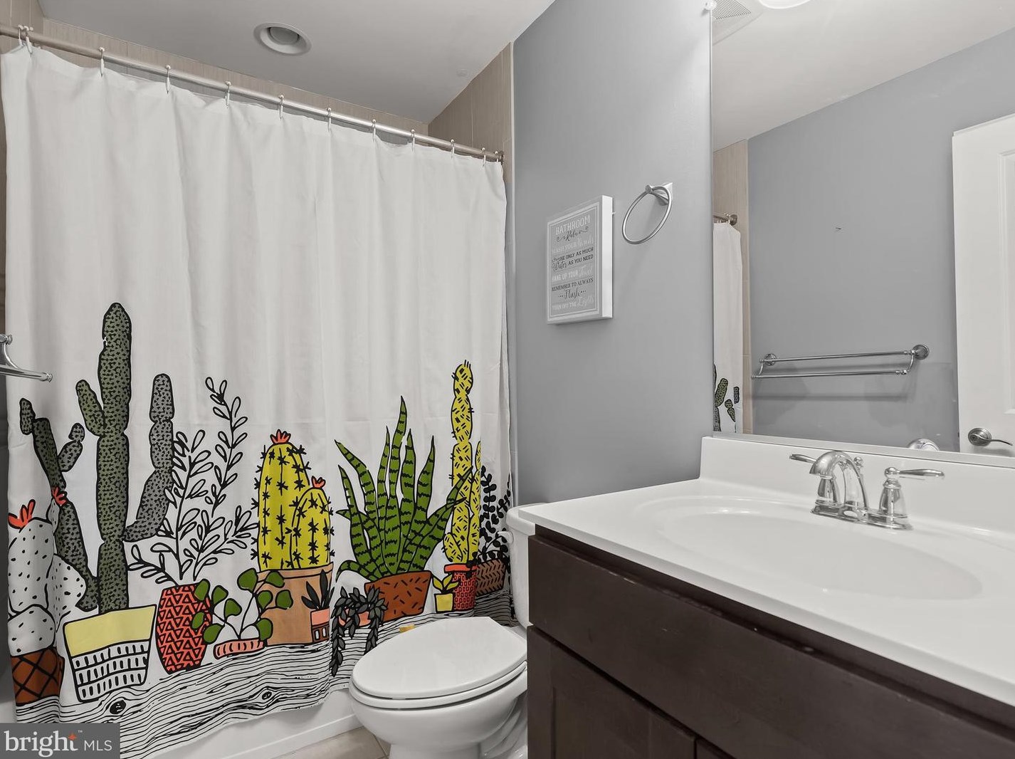 33 Ironwood Ct, Baltimore MD 21237-3962 exterior