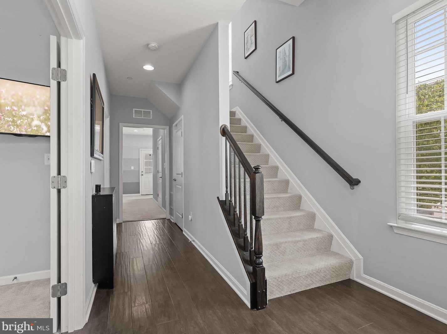 33 Ironwood Ct, Baltimore MD 21237-3962 exterior