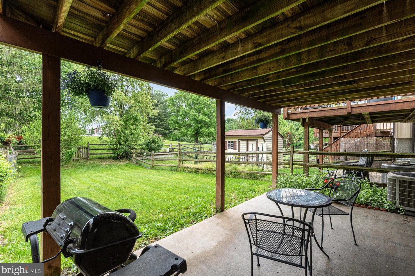 29 Bernadotte Ct, Baltimore MD 21234-8026 exterior