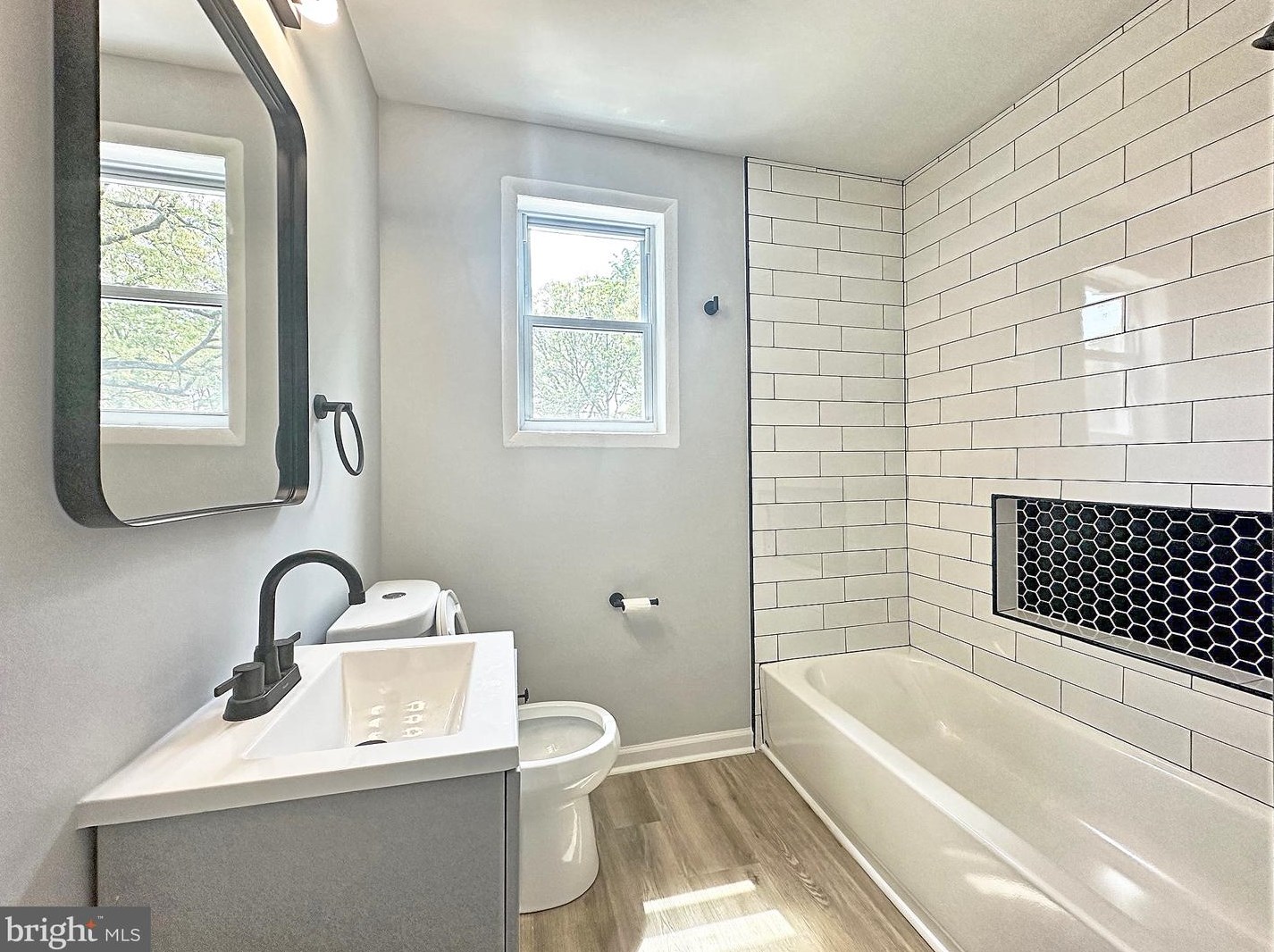 307 Oberle Ave, Baltimore MD 21221-4705 exterior