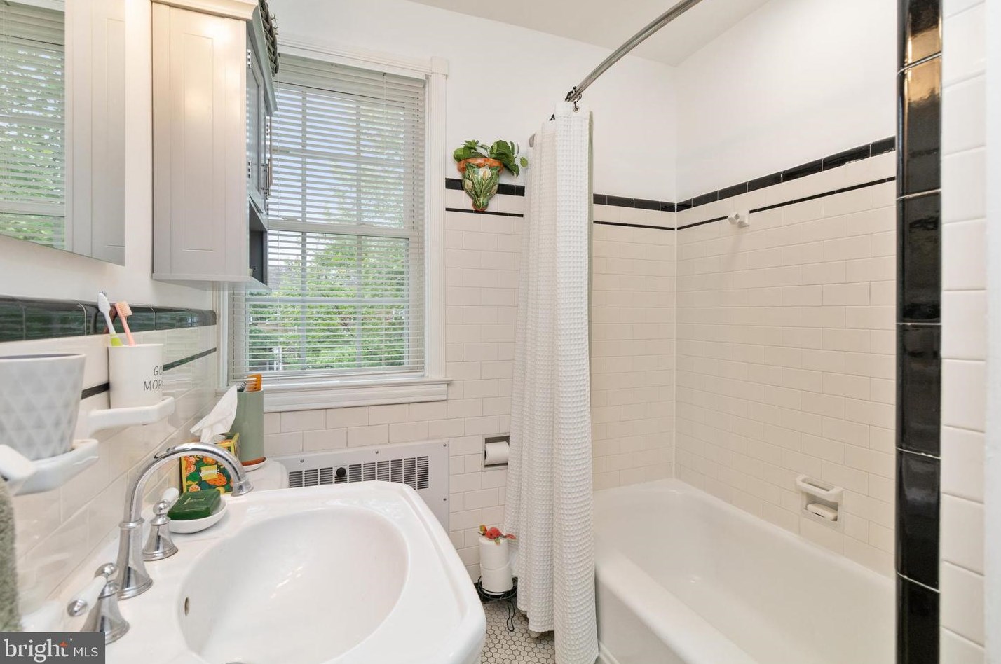 316 Regester Ave, Baltimore MD  21212-1542 exterior