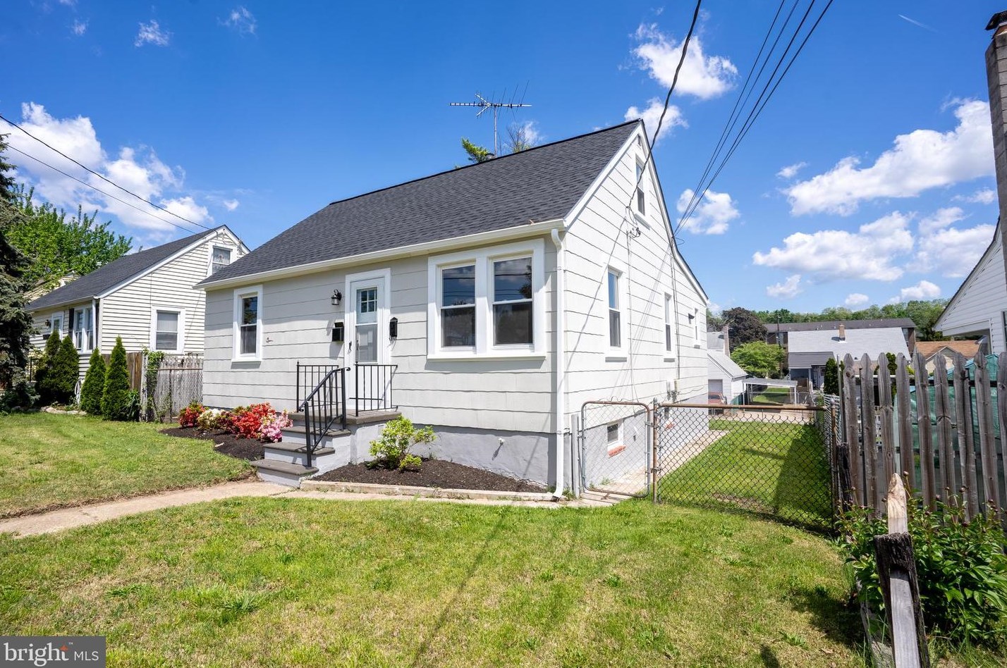 7416 Holabird Ave, Baltimore MD  21222-1826 exterior