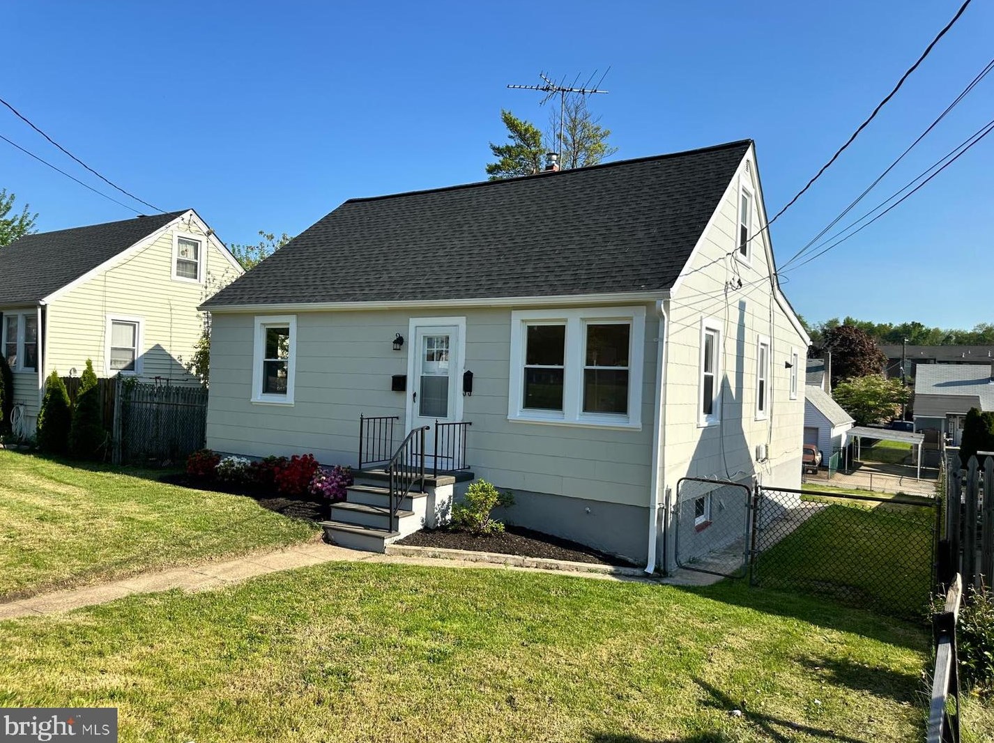 7416 Holabird Ave, Baltimore MD  21222-1826 exterior