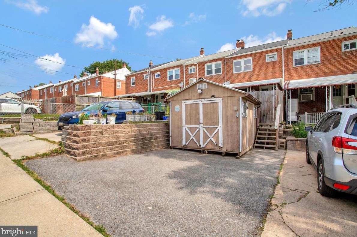 1081 Elm Rd, Baltimore MD  21240-1005 exterior