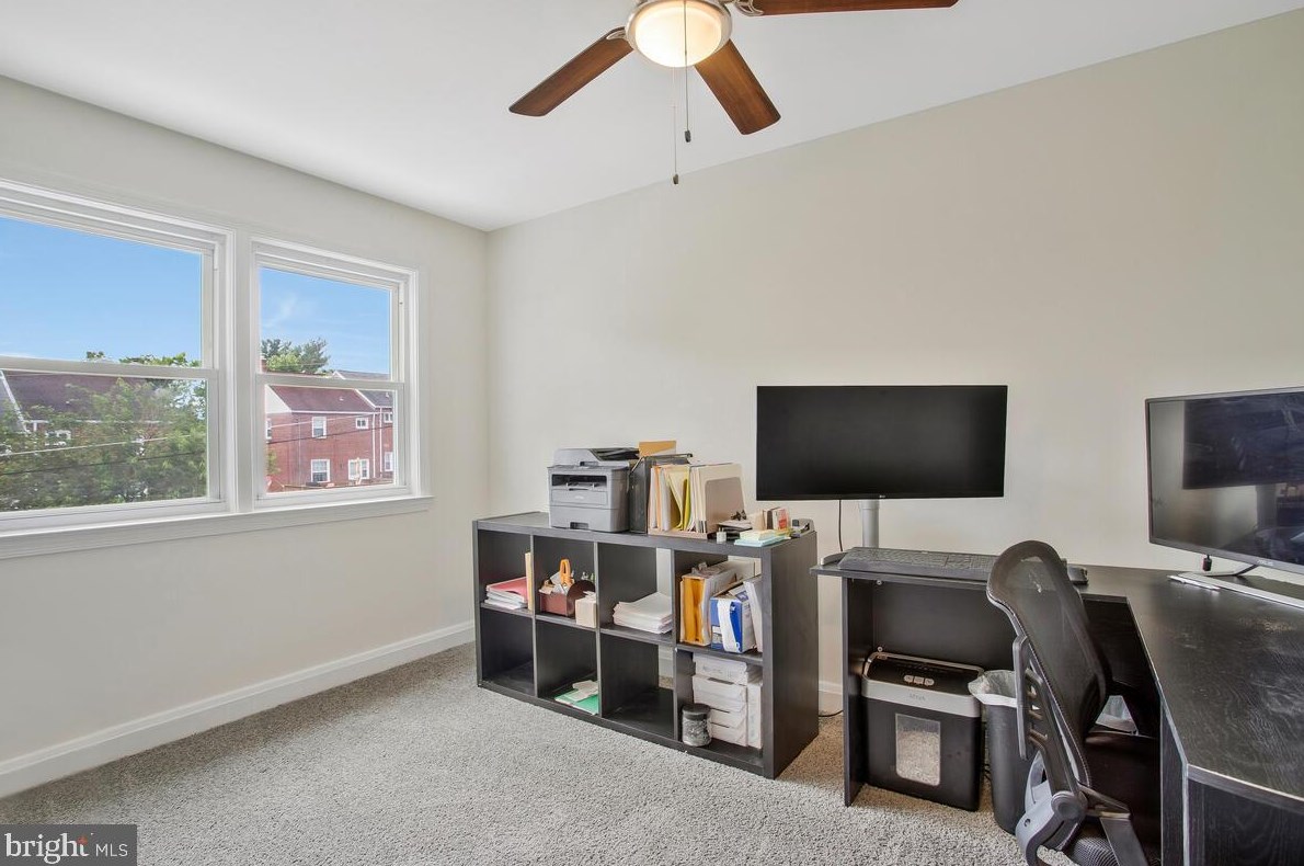 1081 Elm Rd, Baltimore MD  21240-1005 exterior