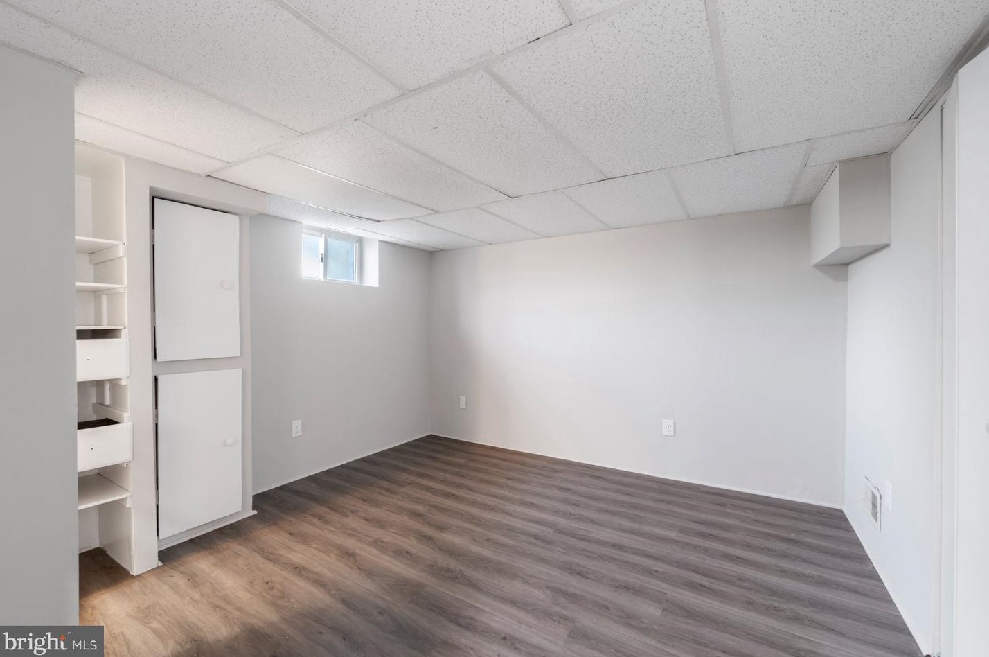 428 Westshire Dr, Baltimore MD exterior