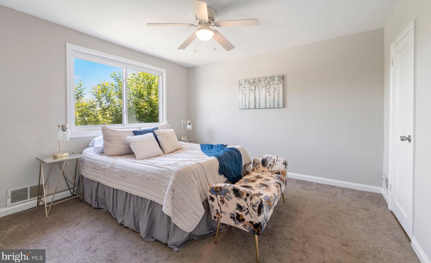 428 Westshire Dr, Baltimore MD exterior