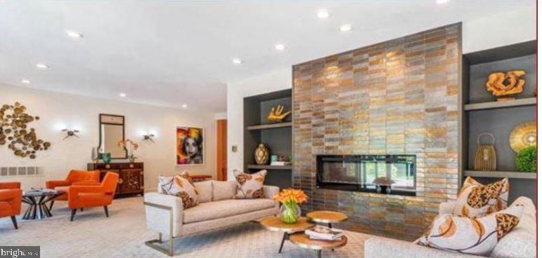 11 Slade Ave, Baltimore MD  21208-5299 exterior