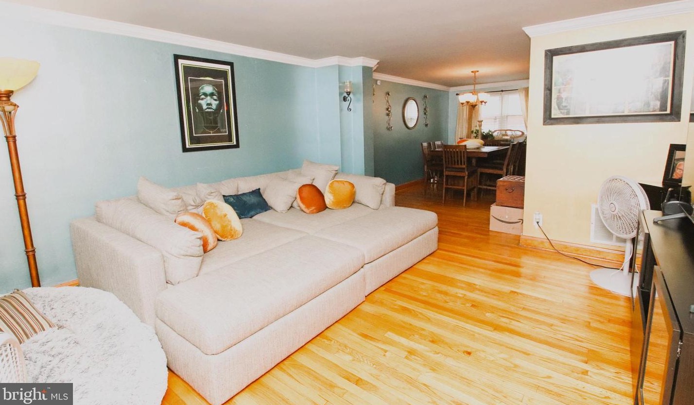1535 Langford Rd, Baltimore MD  21207-4958 exterior