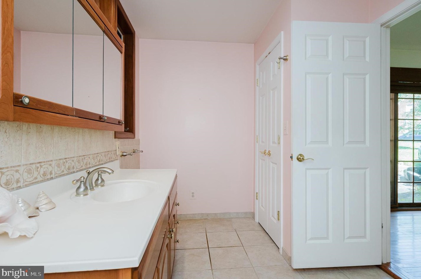 411 Alabama Rd, Baltimore MD 21204-4308 exterior