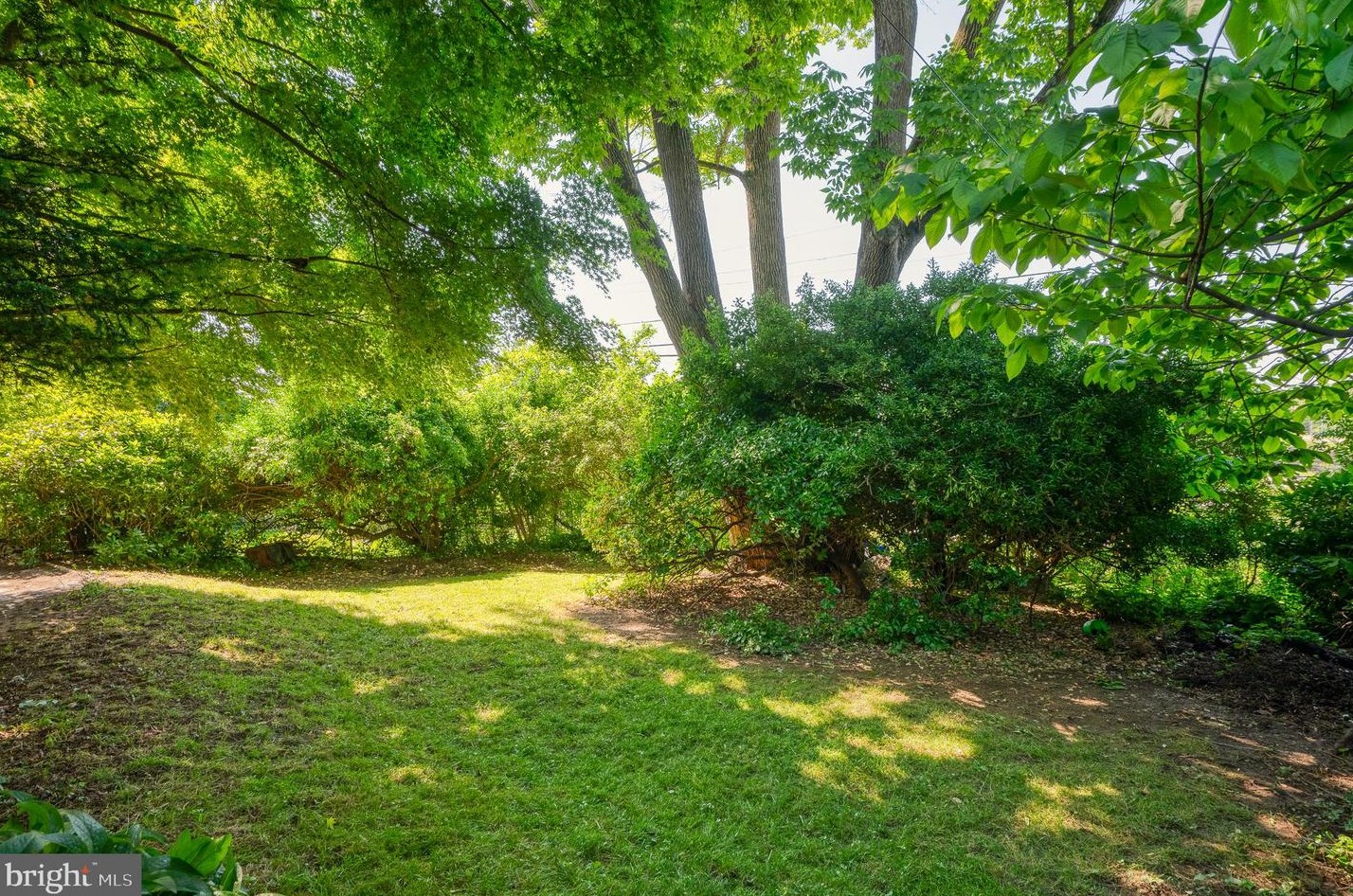 411 Alabama Rd, Baltimore MD 21204-4308 exterior