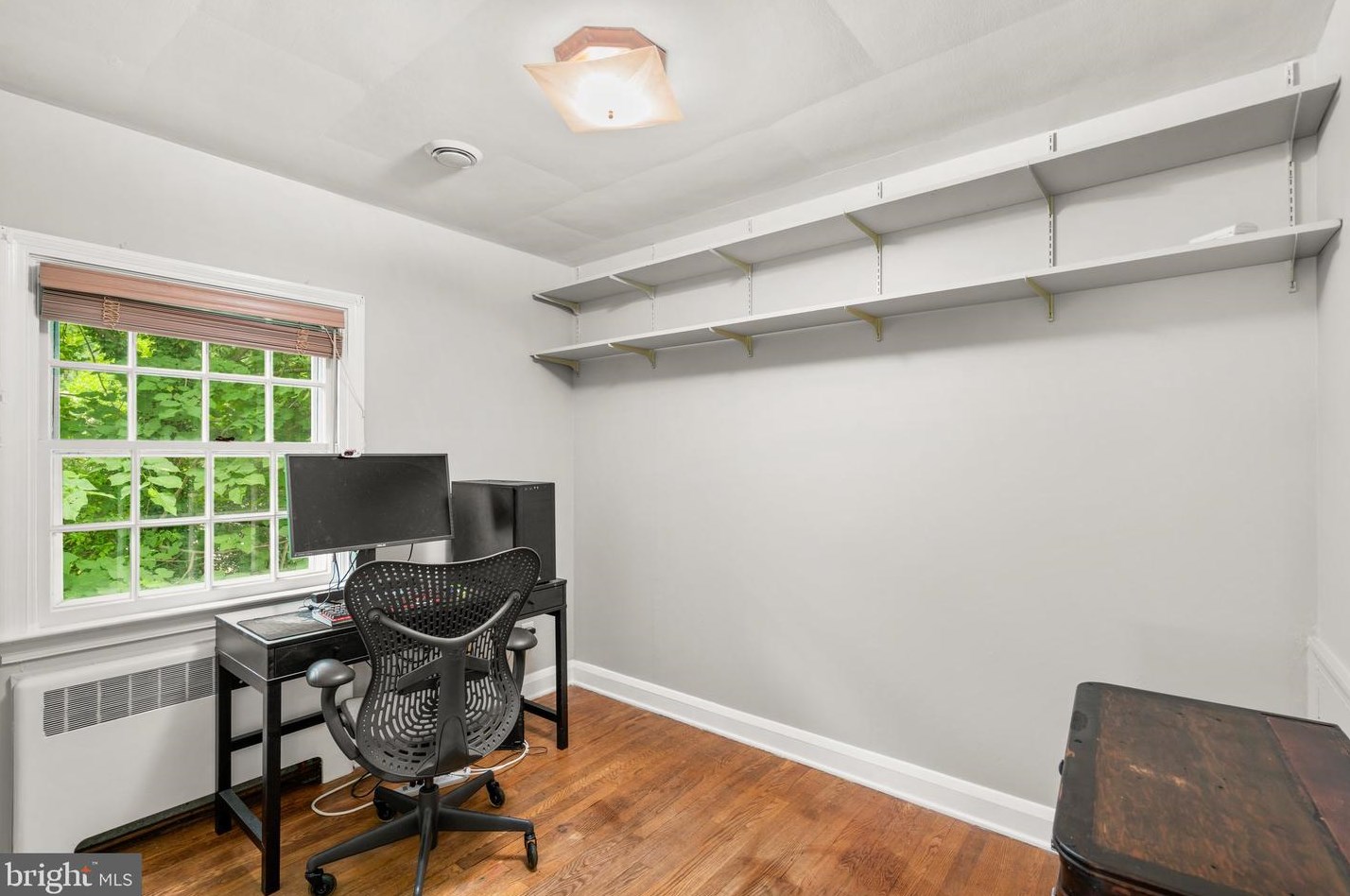 1602 Idlewilde Ave, Baltimore MD 21228-5605 exterior