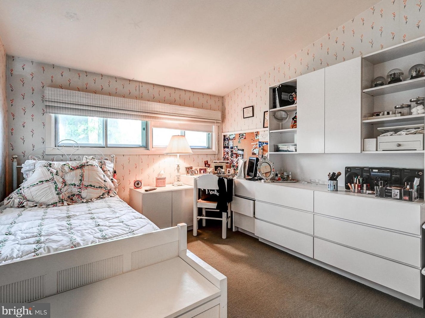 2417 Hunt Dr, Baltimore MD 21209-1547 exterior