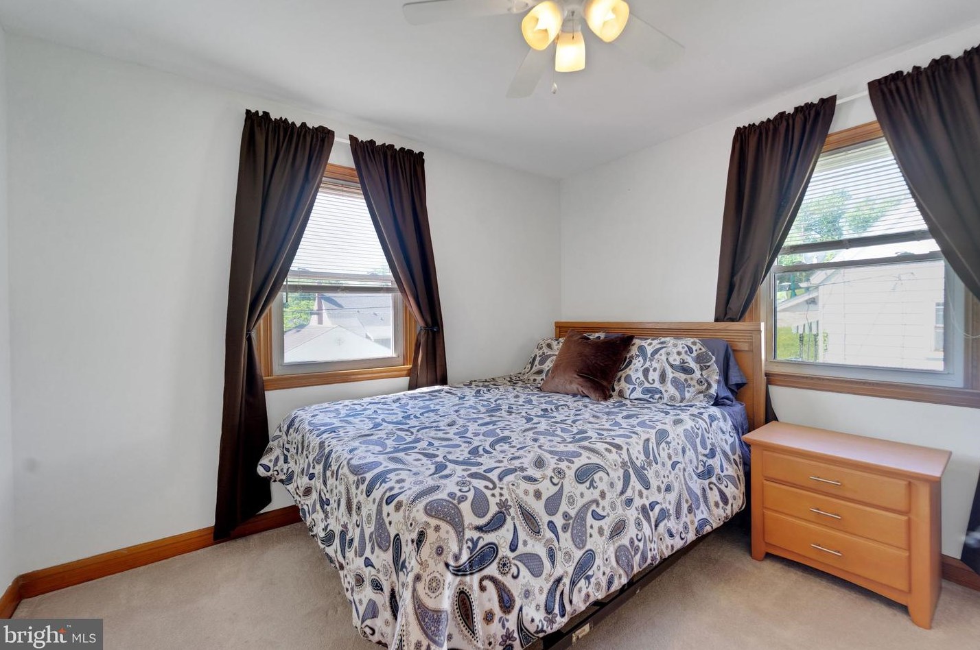 1251 Oakland Ter Rd, Baltimore MD  21227-2845 exterior