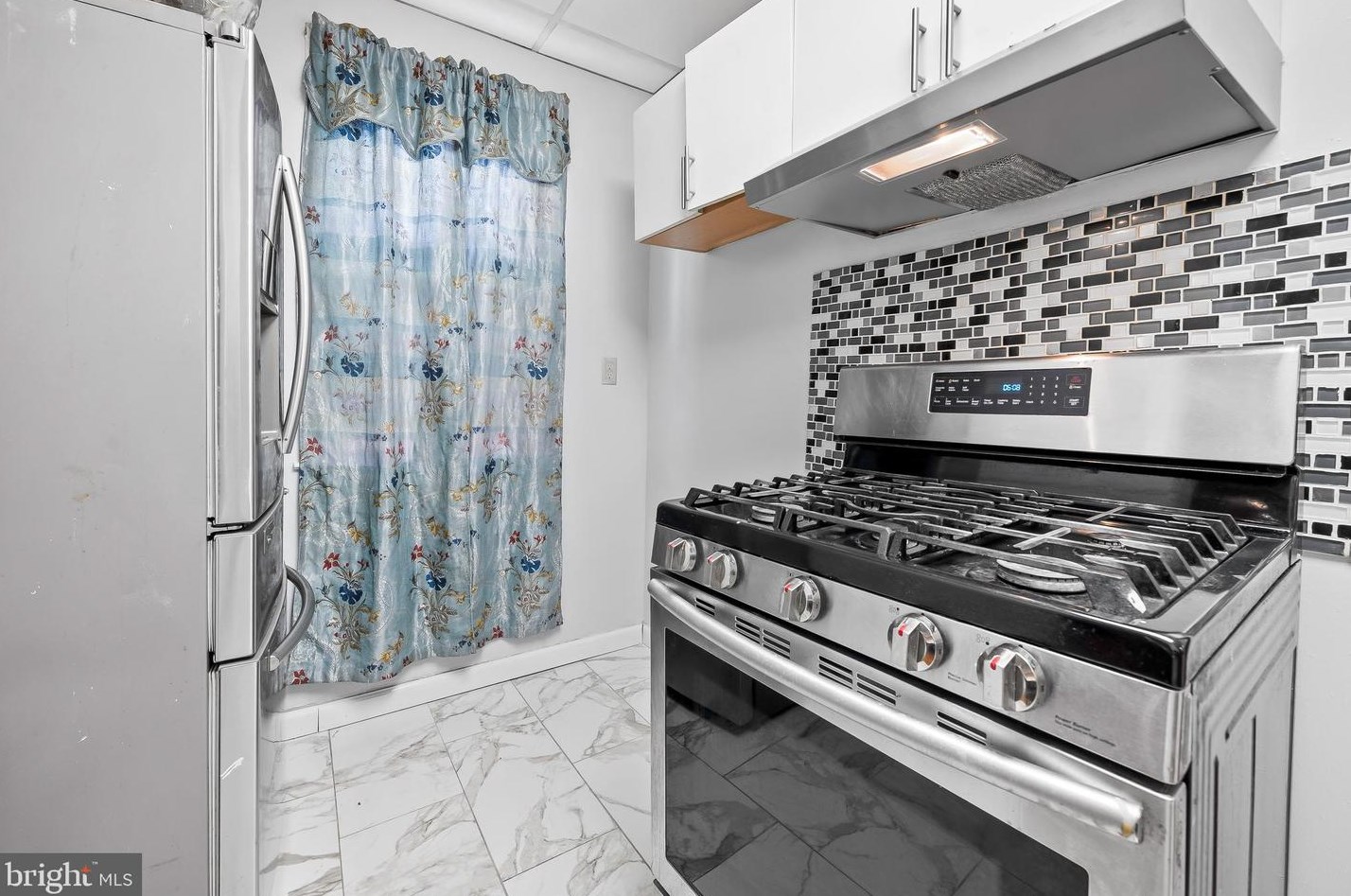 2609 Wycliffe Rd, Baltimore MD  21234-6238 exterior