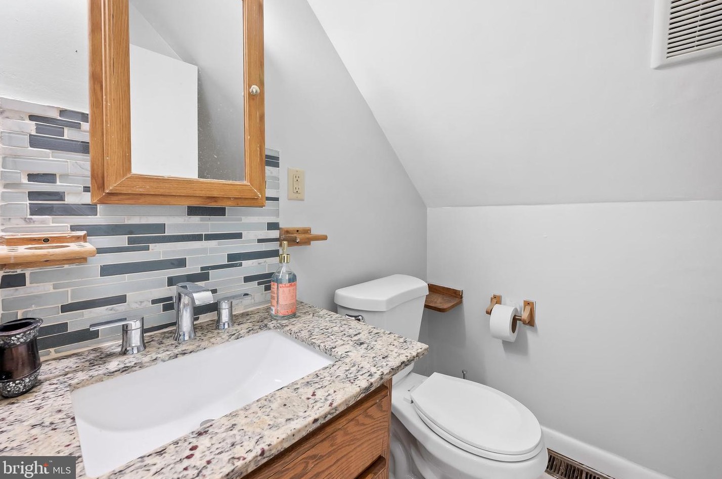 2609 Wycliffe Rd, Baltimore MD  21234-6238 exterior