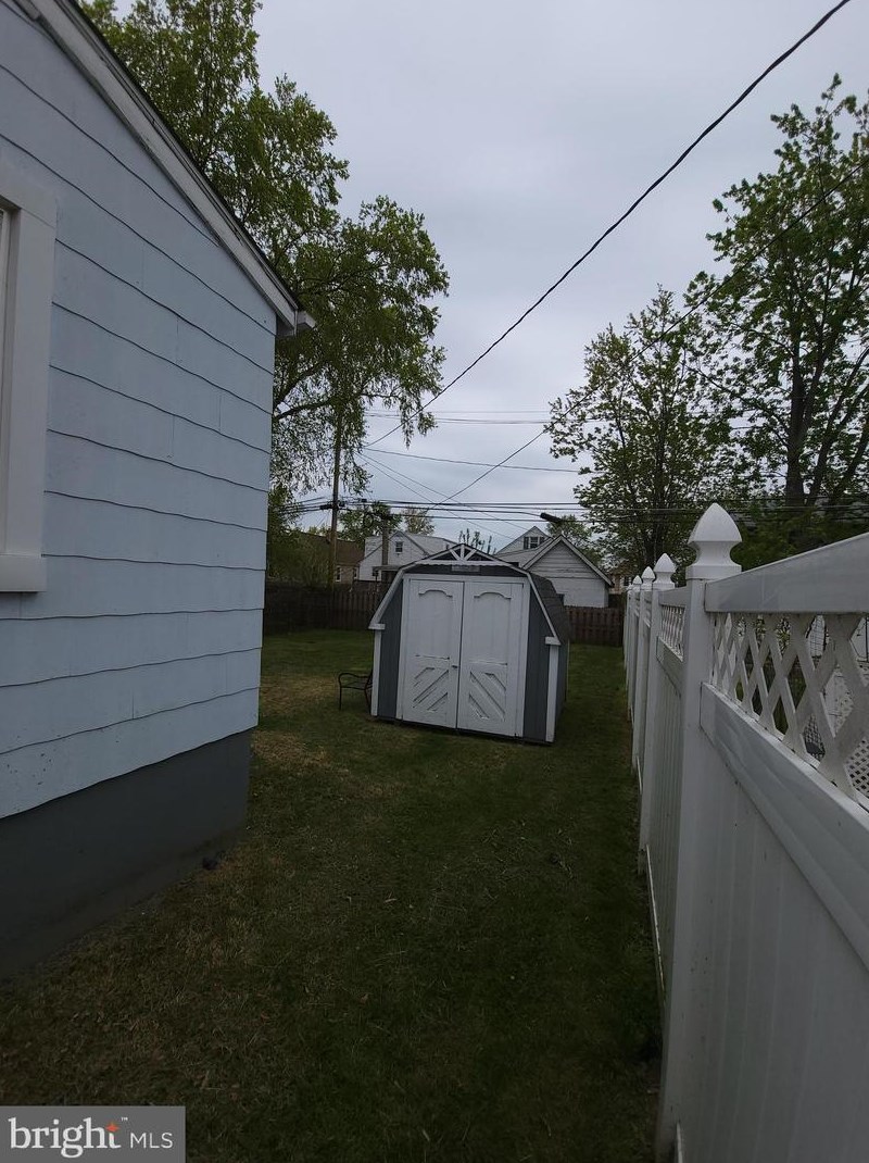 2606 Wycliffe Rd, Baltimore MD  21234-6238 exterior