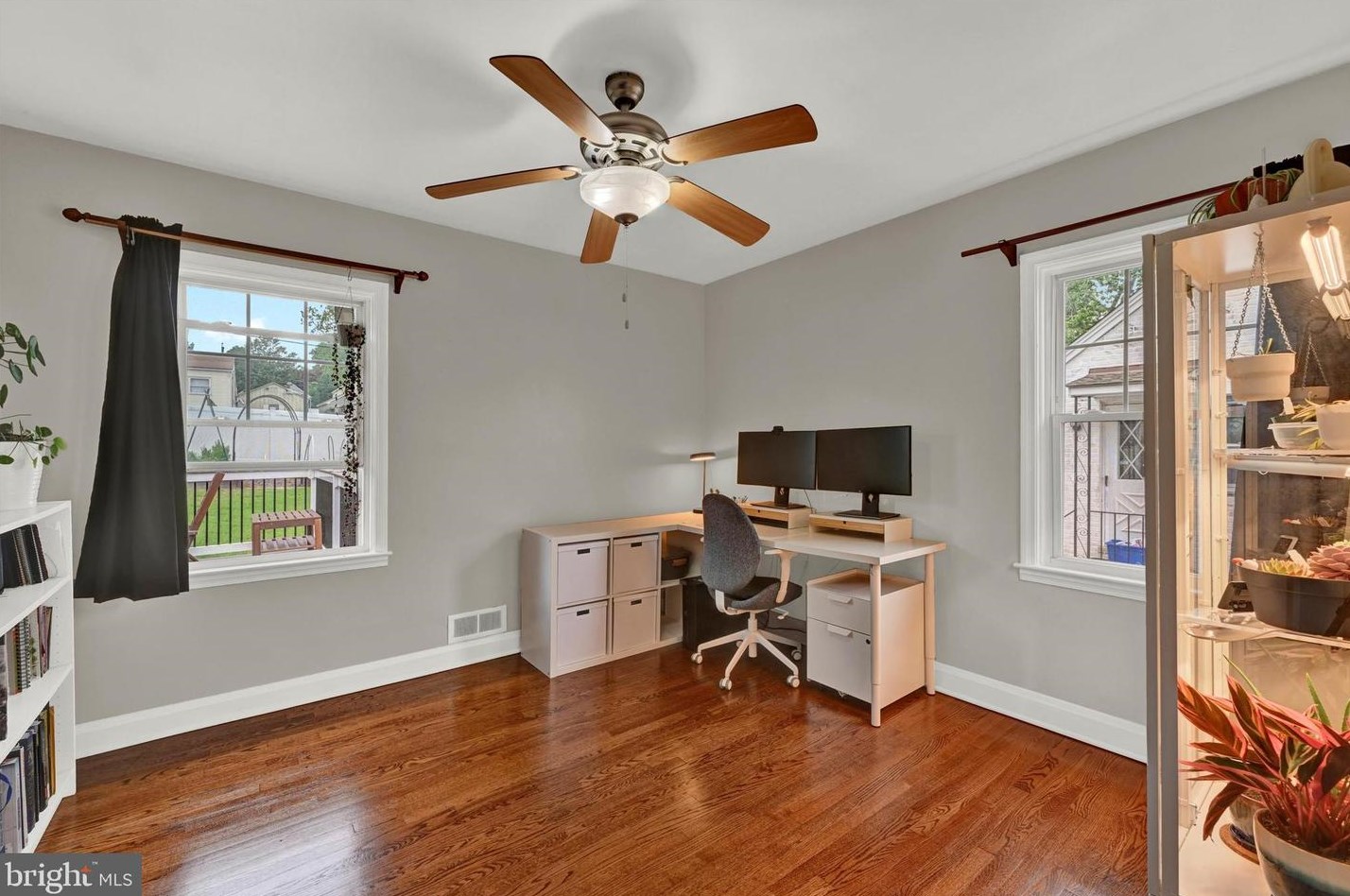 8710 Maravoss Ln, Baltimore MD  21234-4726 exterior