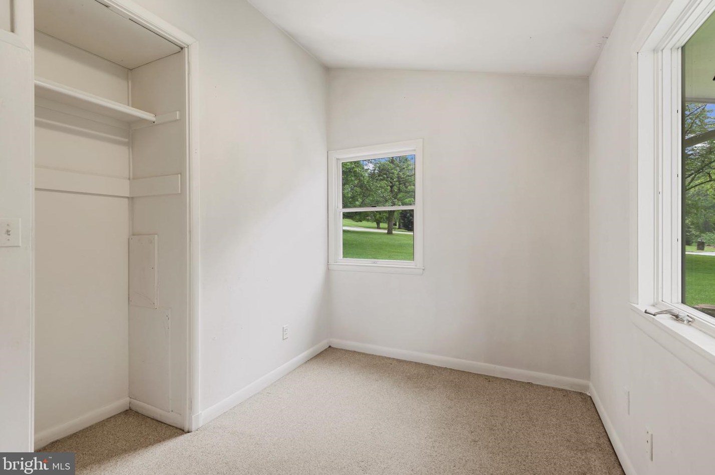 716 Seminary Ave, Baltimore MD  21286-1538 exterior