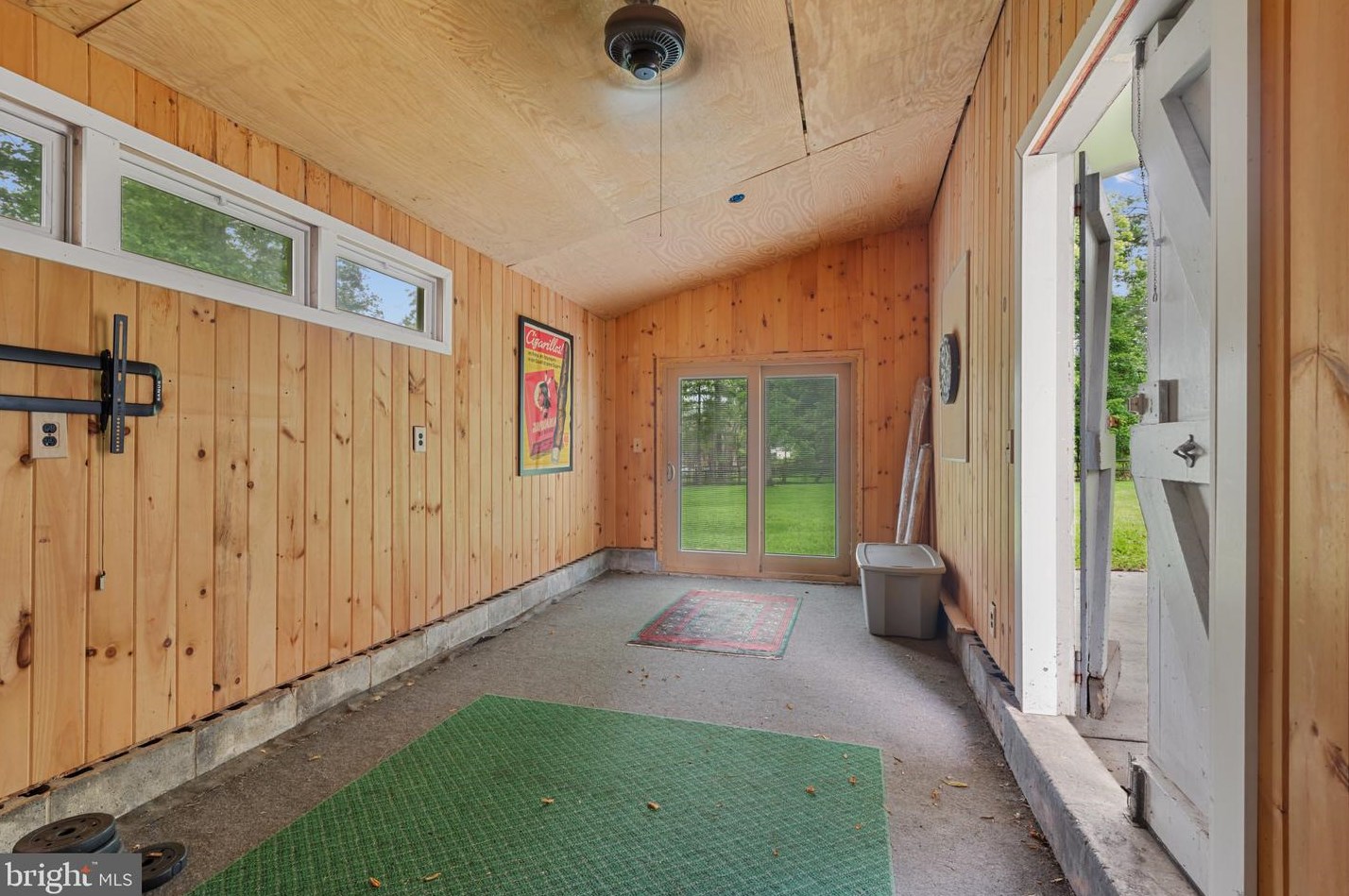 716 Seminary Ave, Baltimore MD  21286-1538 exterior