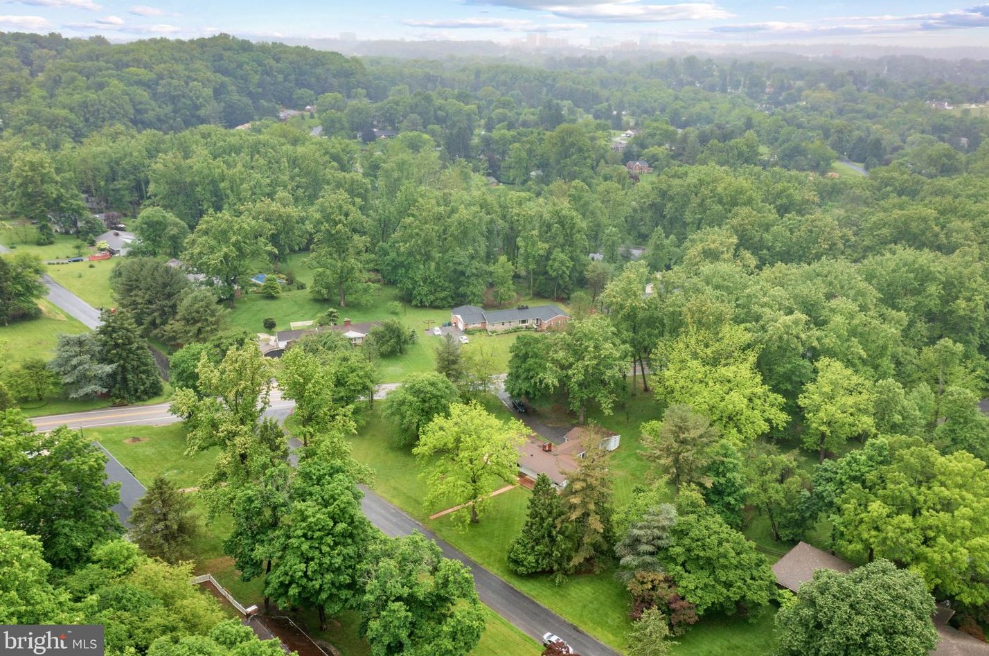 716 Seminary Ave, Baltimore MD  21286-1538 exterior