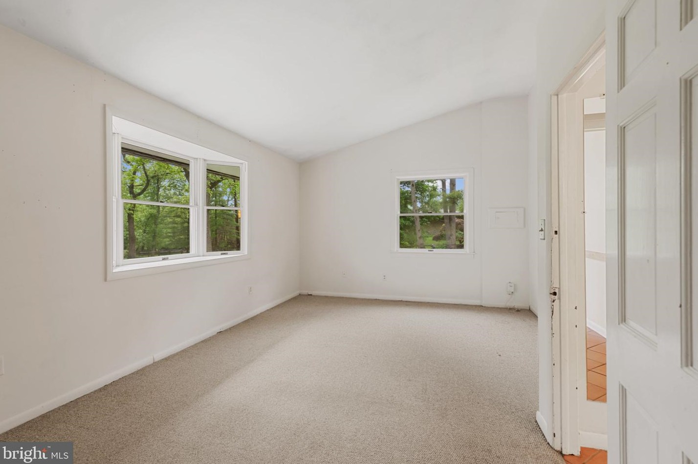 716 Seminary Ave, Baltimore MD  21286-1538 exterior